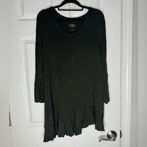 LOGO LORI GOLDSTEIN Green Asymmetrical Hem Top Size‎ Large